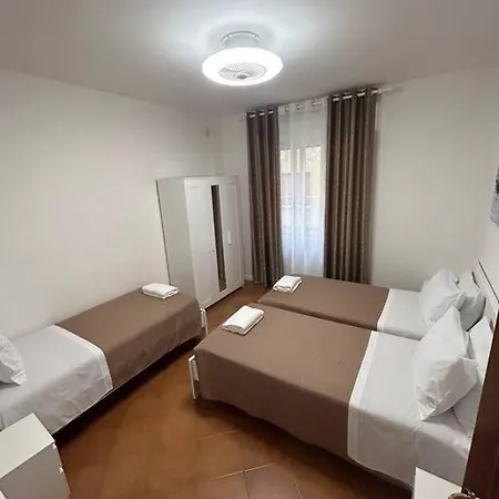 Casa Di Sara Appartement Mestre Buitenkant foto